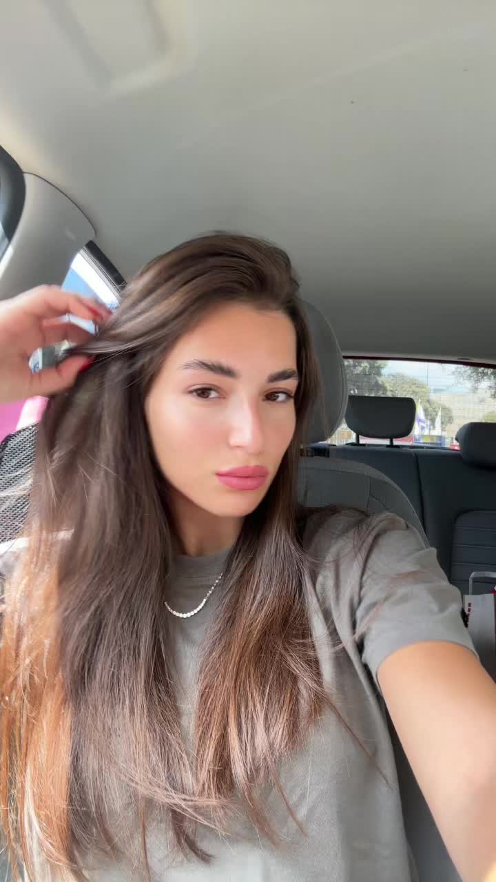 @Roni_zvuluni ✨🍒
