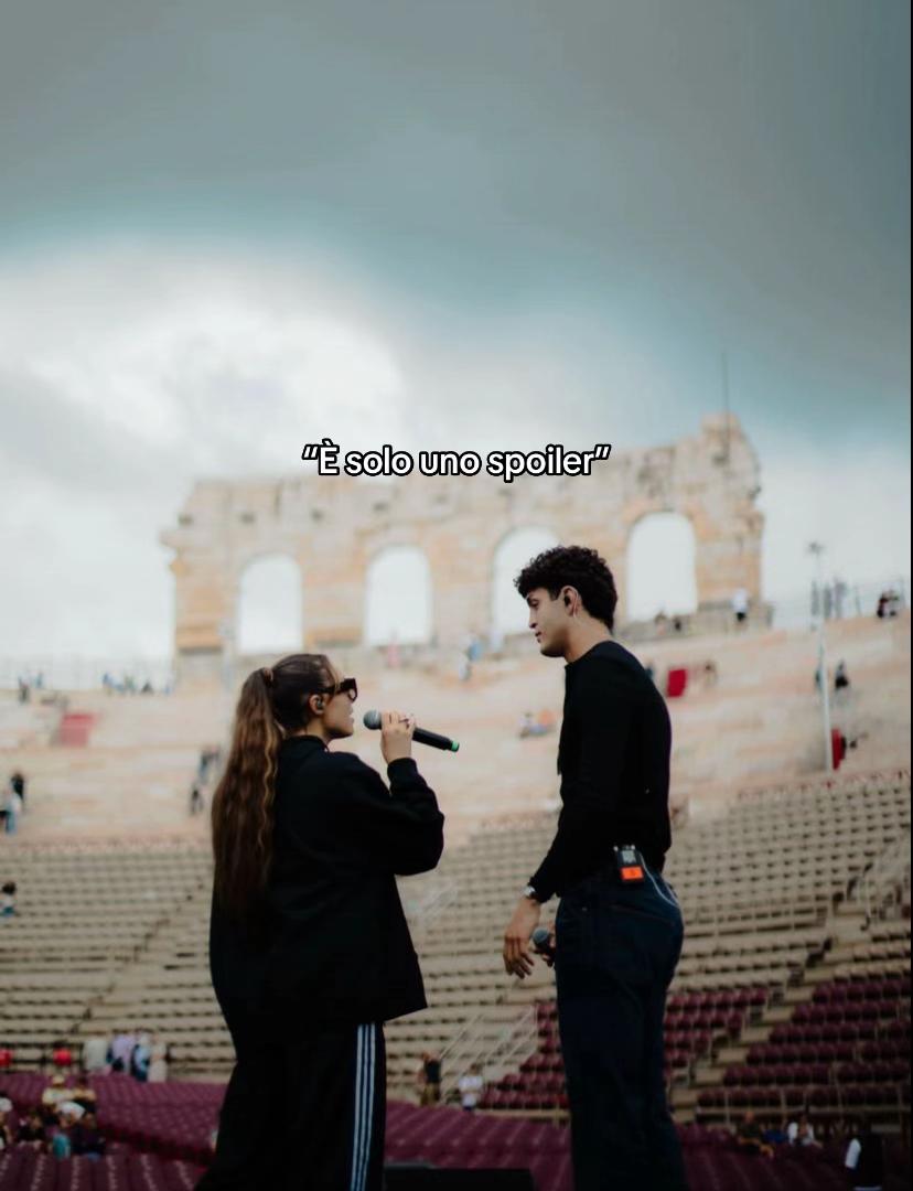@Sarah Toscano (Fan Account)