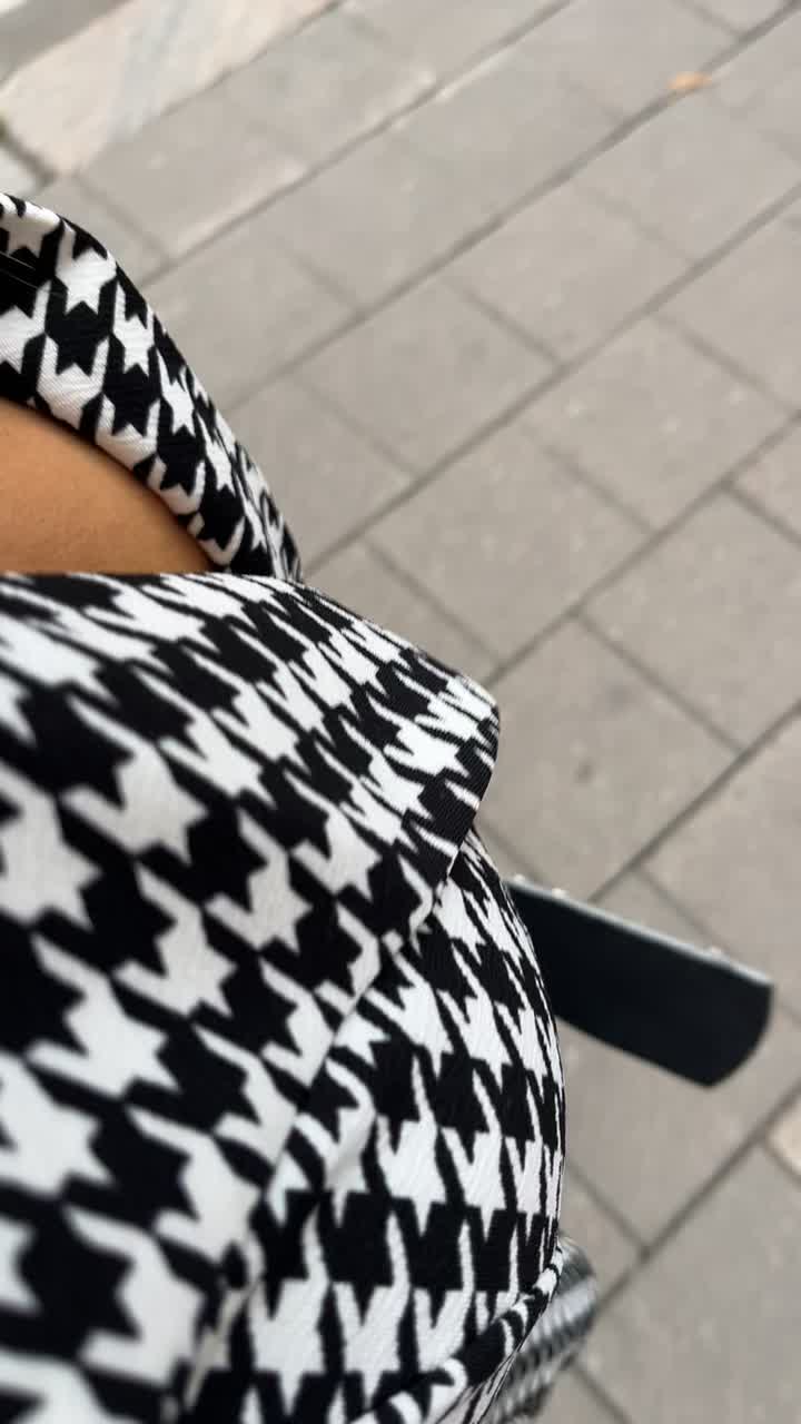 @user90679104348