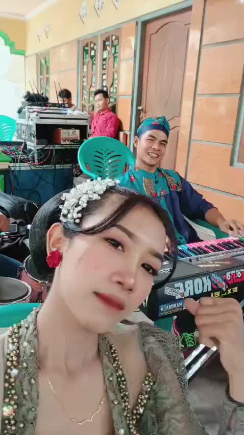 @Megga Megoo