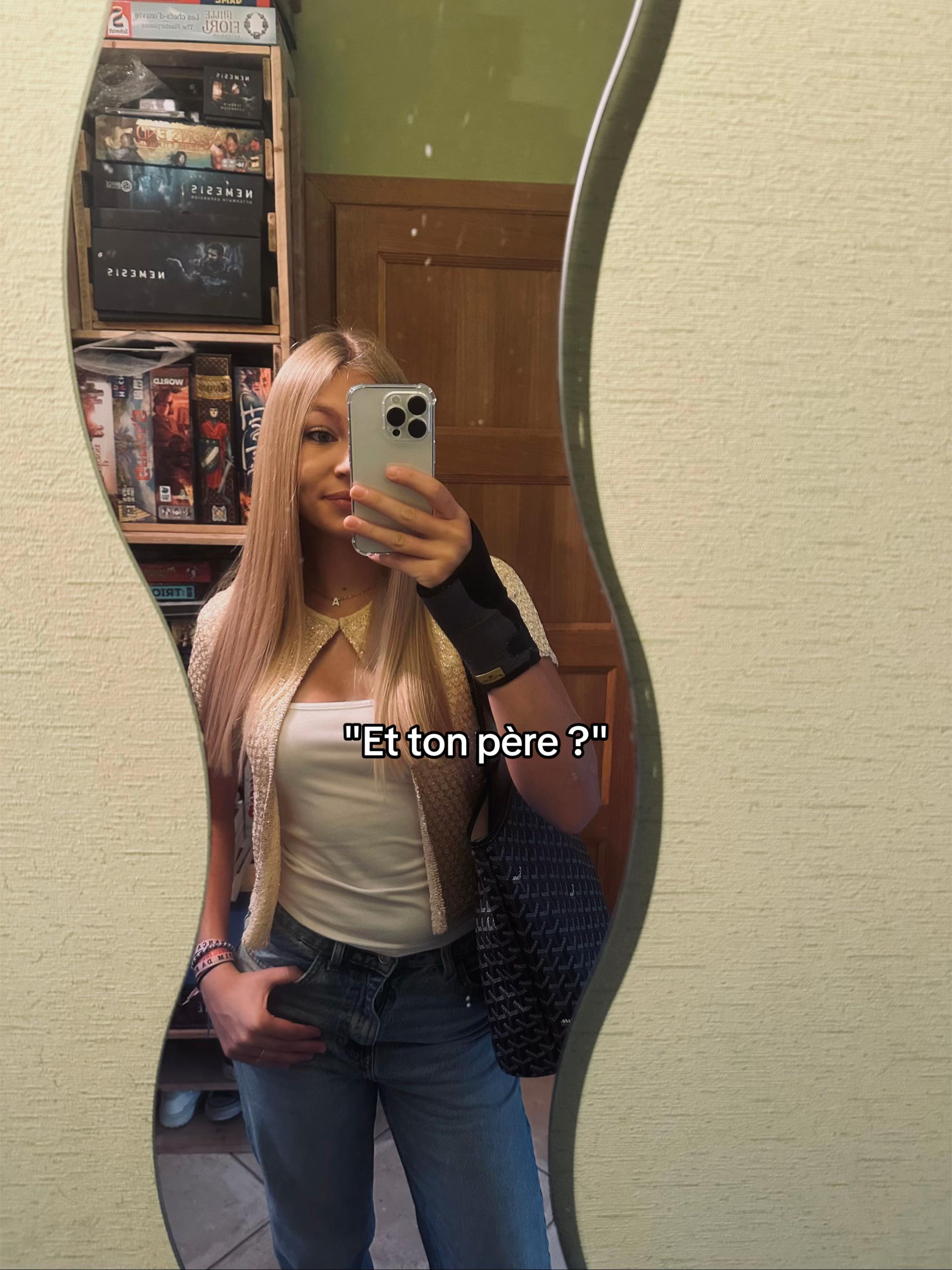 @𝐀𝐛𝐢_𝐚𝐝𝐫