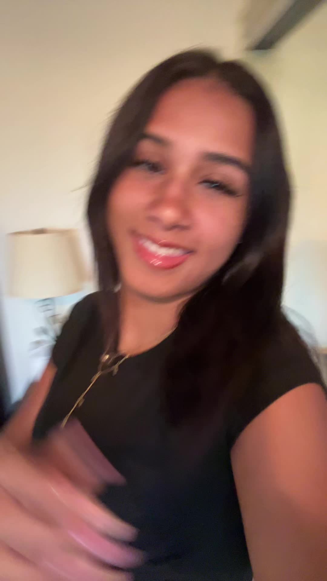 @⃟