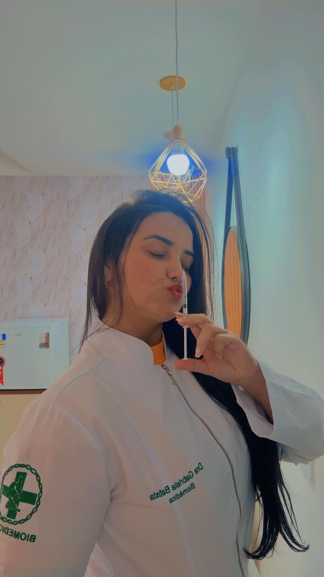 @Gabriela Batista