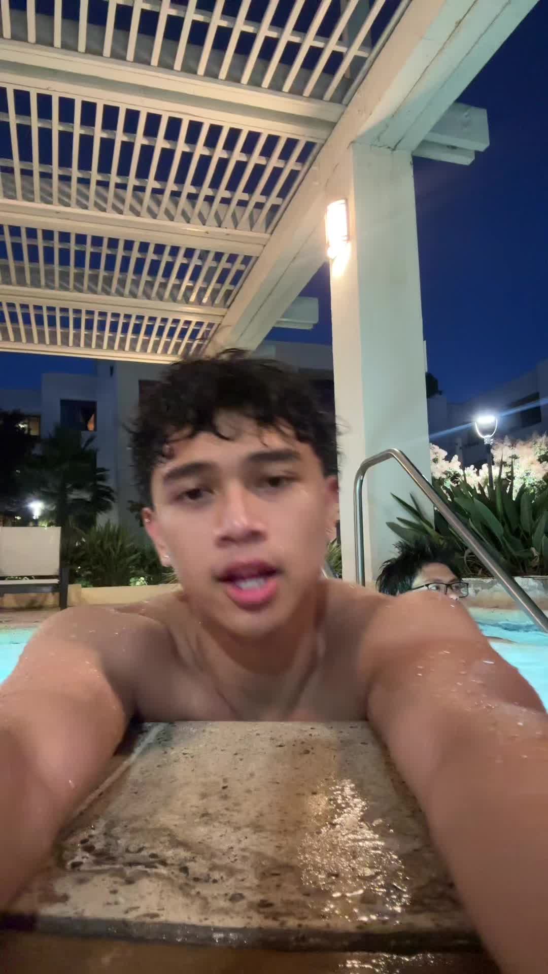 @jyrocalaguas