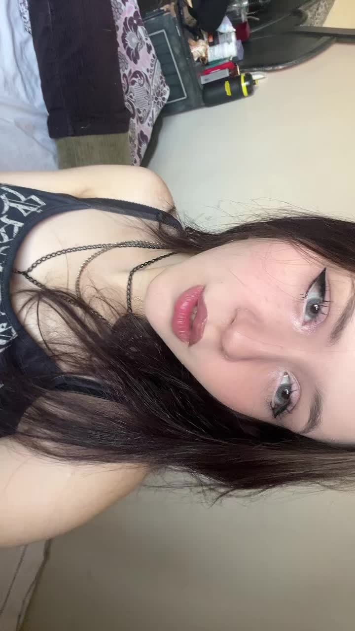 @𝐌𝐚𝐫𝐨:☆