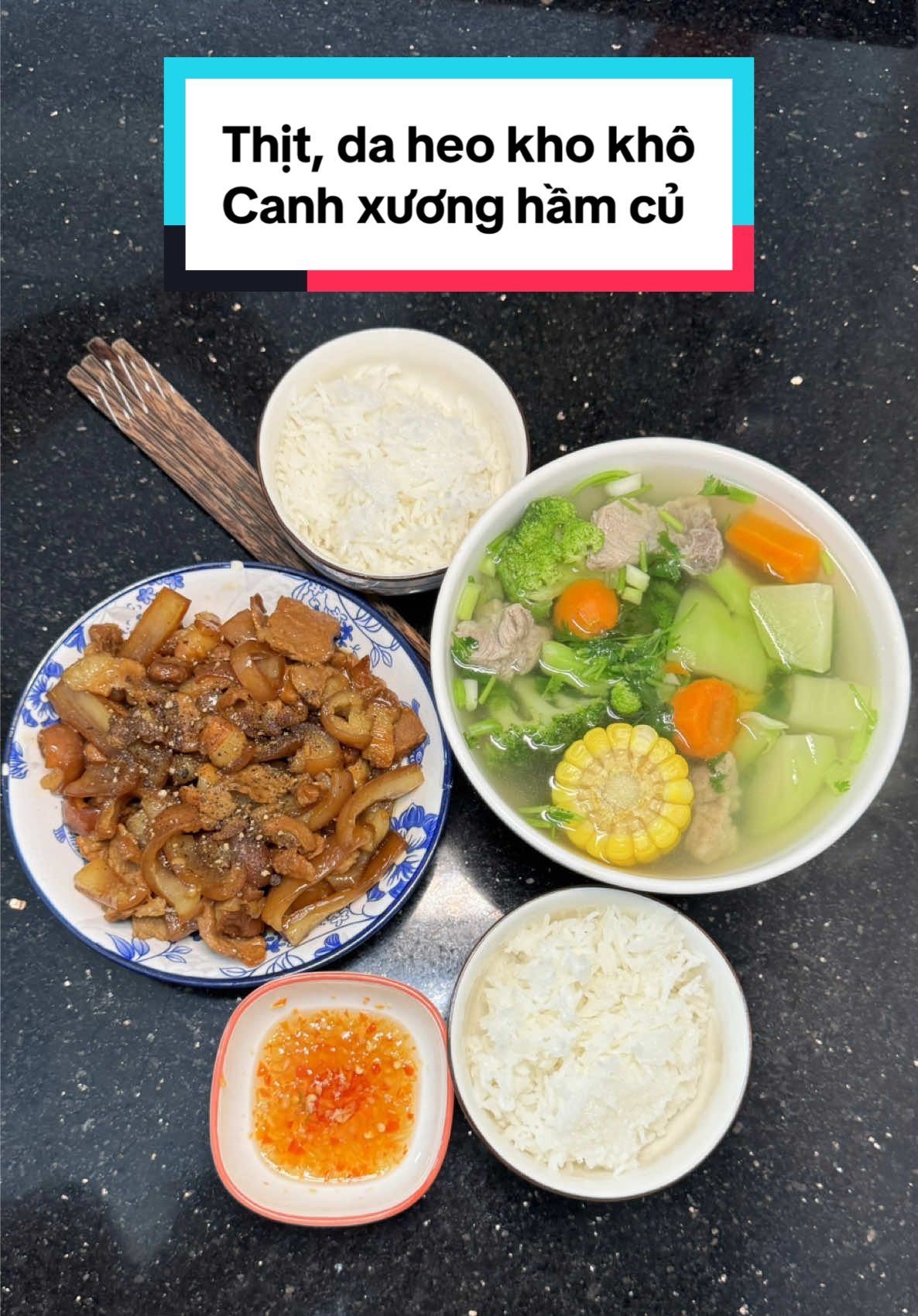 @Th&egrave;m Cơm Nh&agrave;