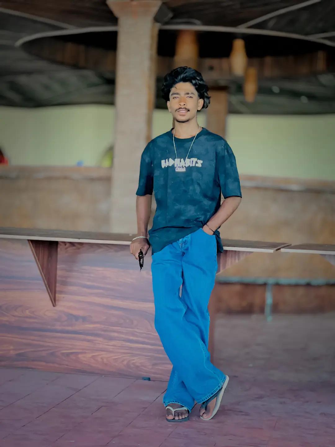 @𝗖 𝗛 𝗜 𝗞 𝗔  ʙᴏʏ ❗🥤