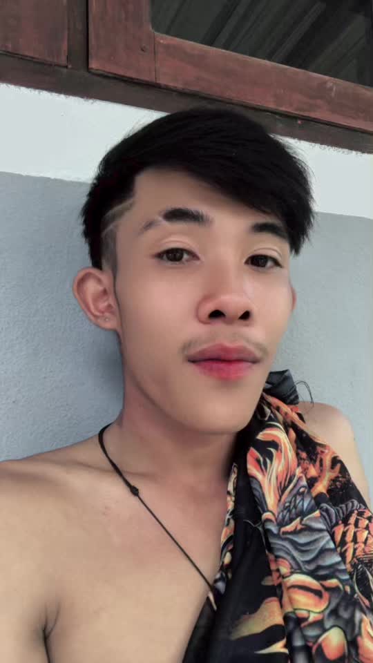 @ບ່າຍແກ້ວ
