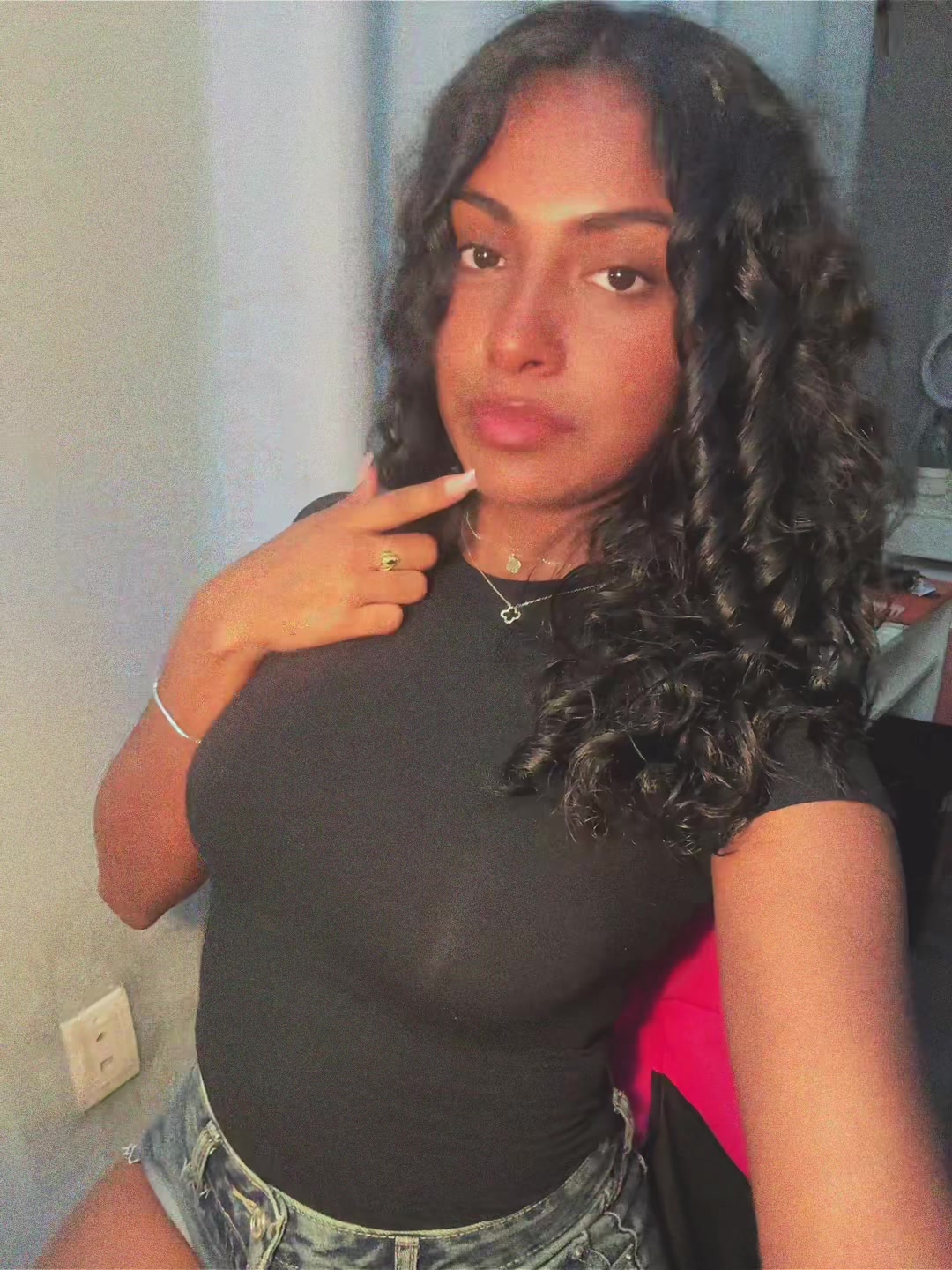 @_.gabriellaxdiaz