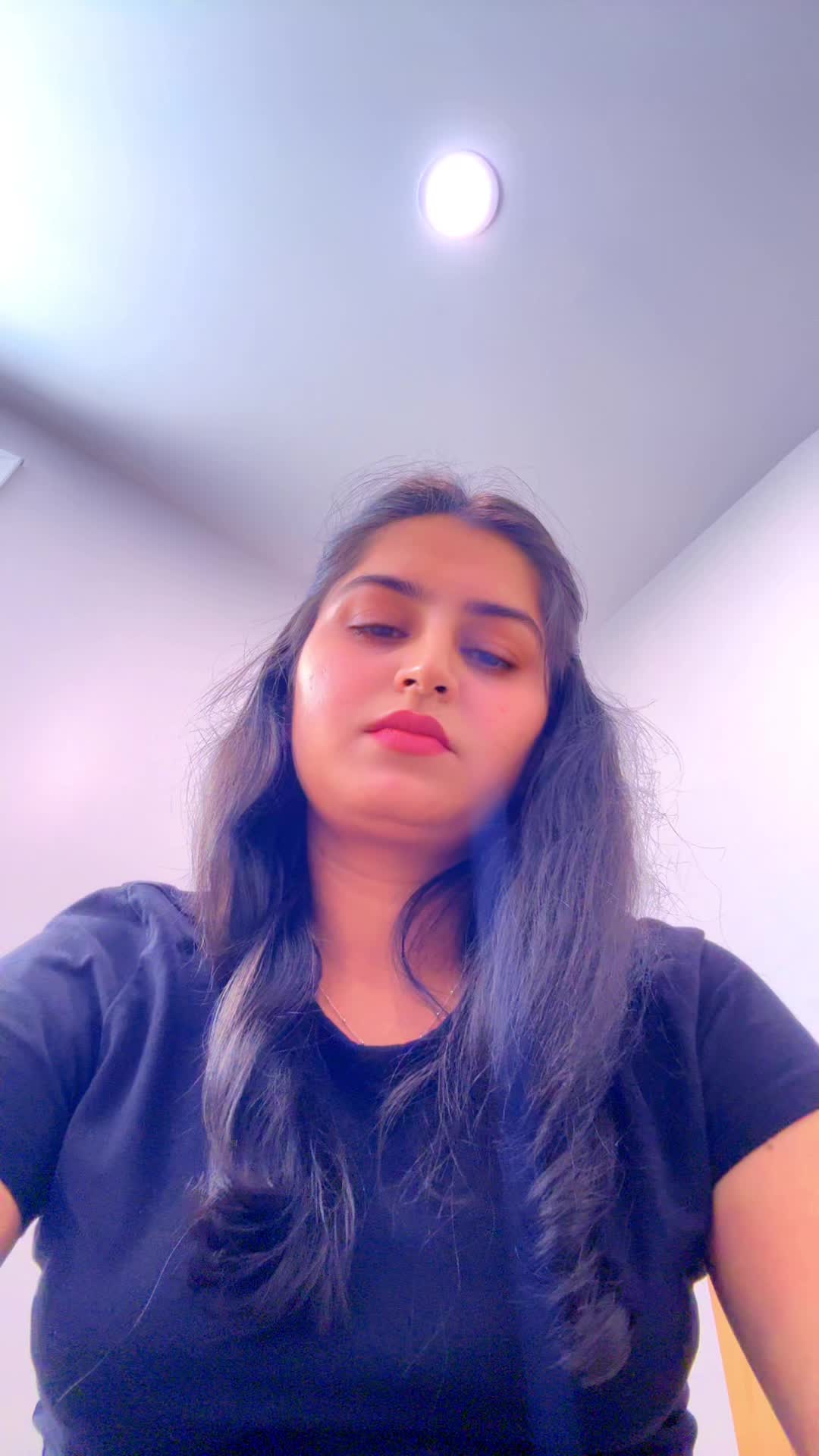 @Madhuchoudhary💫
