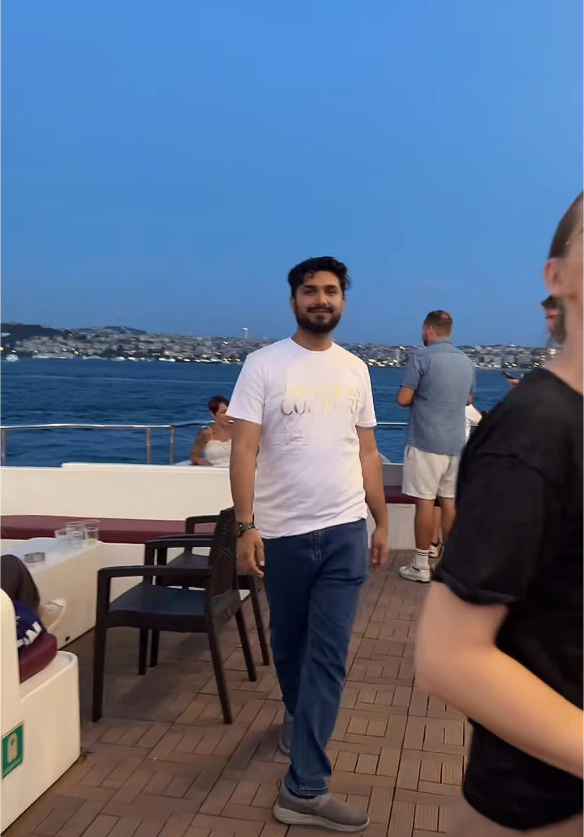 @Adeel Hassan &hearts;️