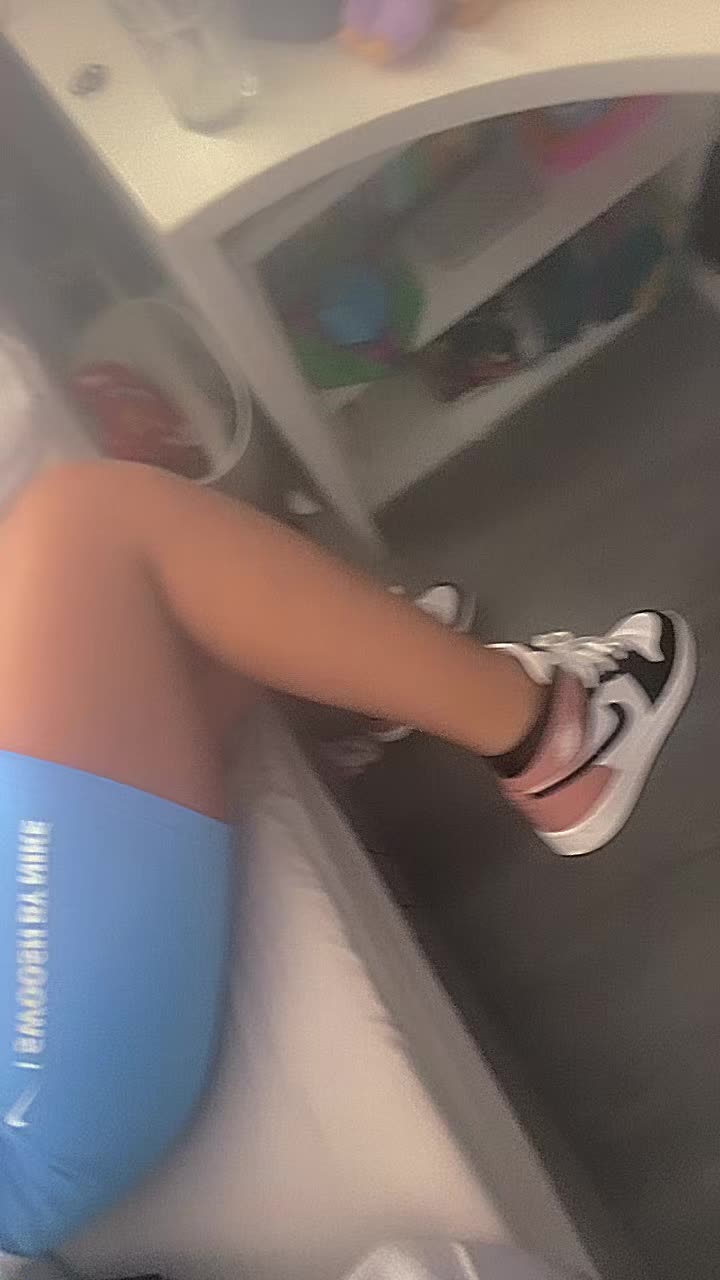 @Lexi.jonez.co.xo