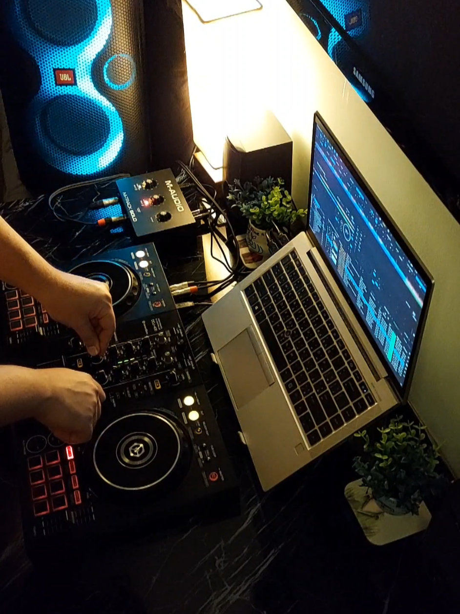 @PaulMusik DJ