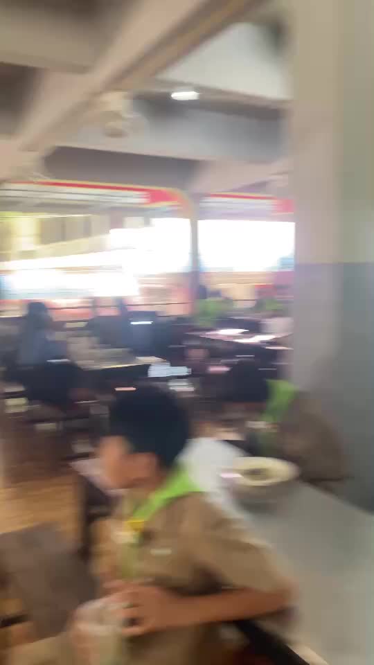 @Thiyawat.