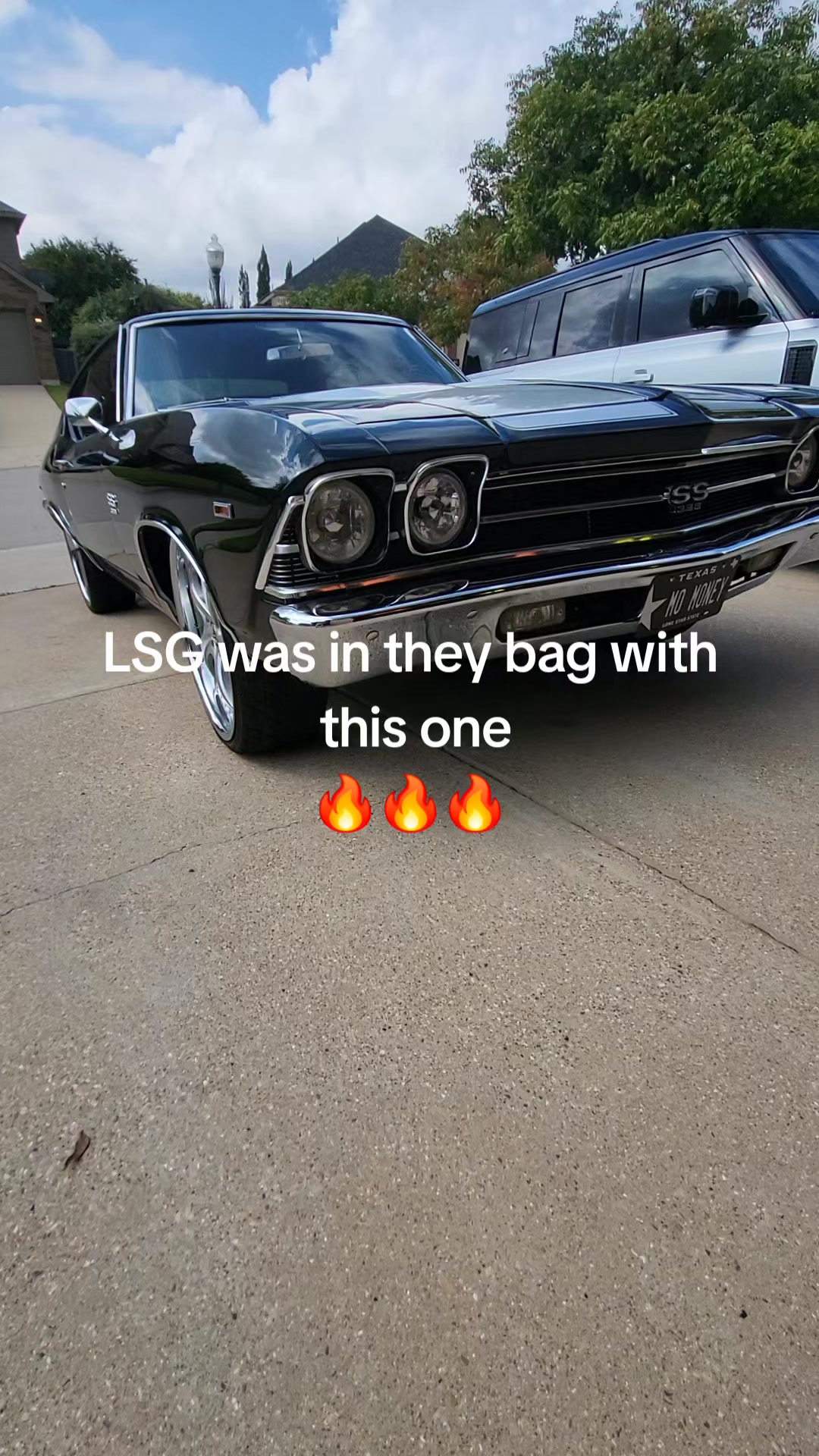 @MoMoney