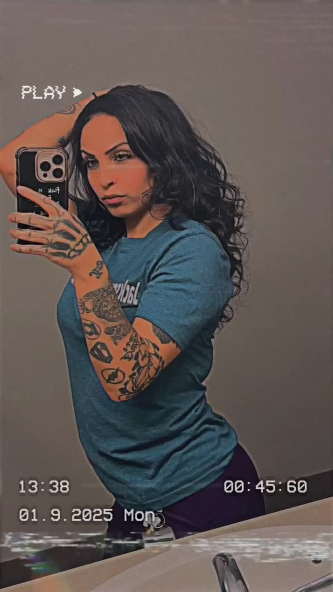 @Anastasia Ramon