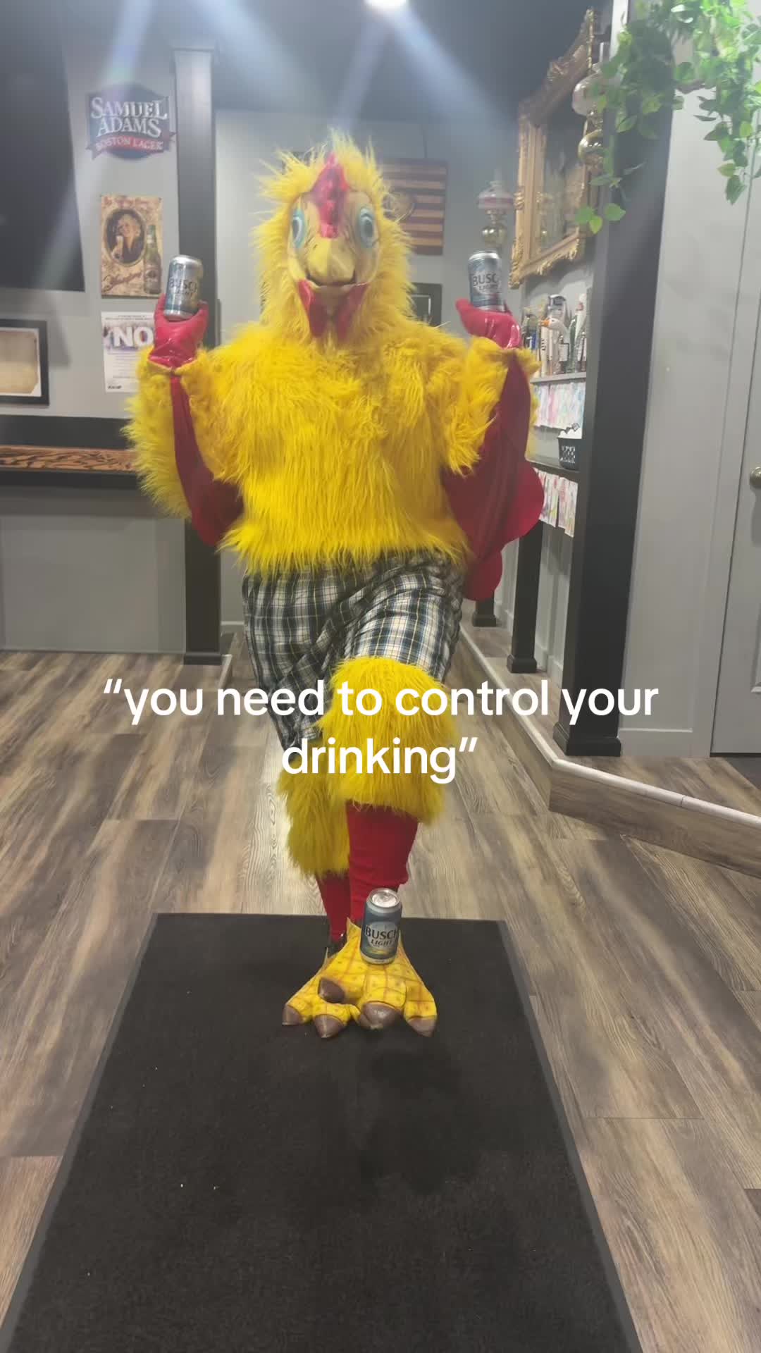 @cluckedupcarl