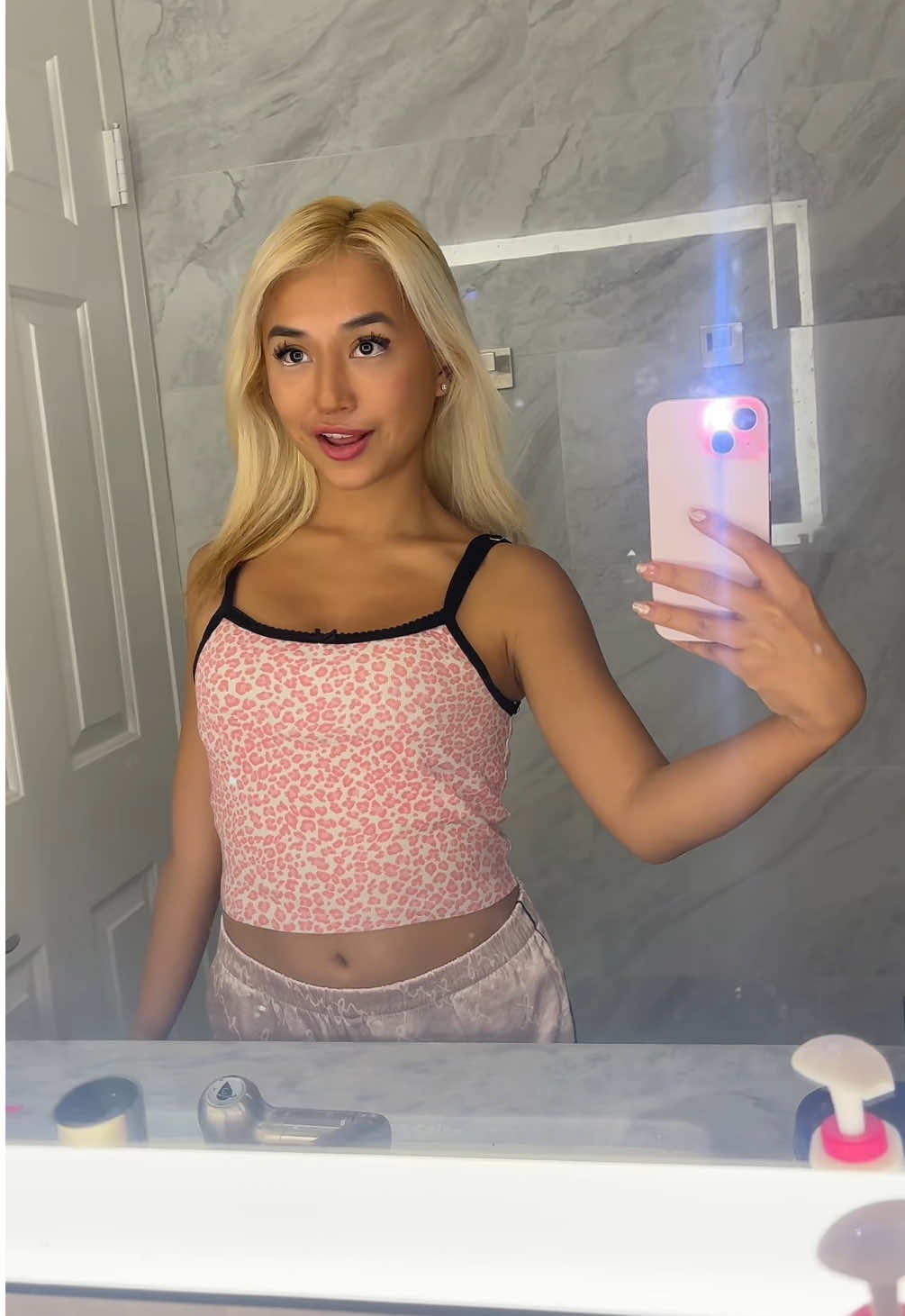 @TREZIE🇻🇳