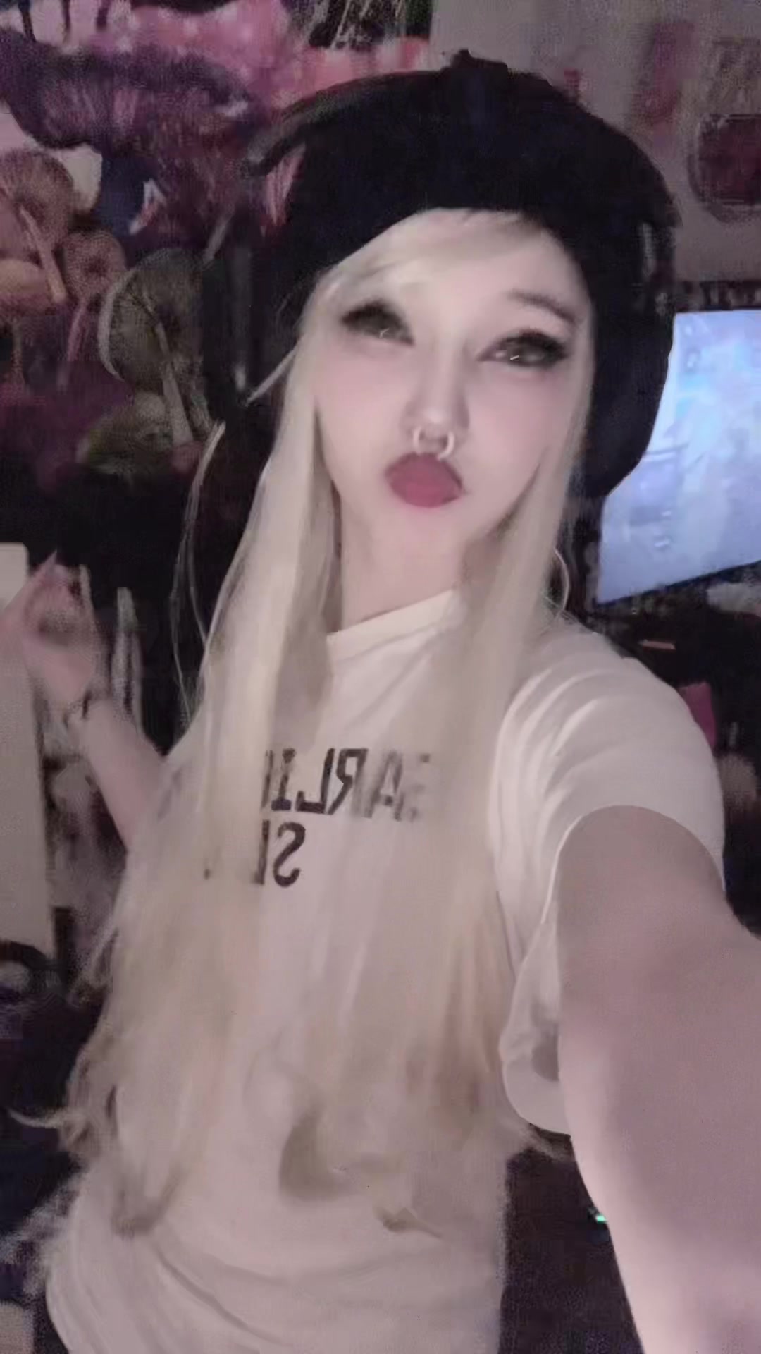 @Bisouu