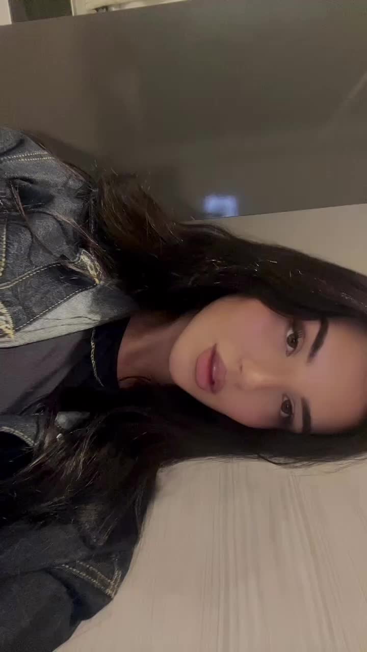 @🧿