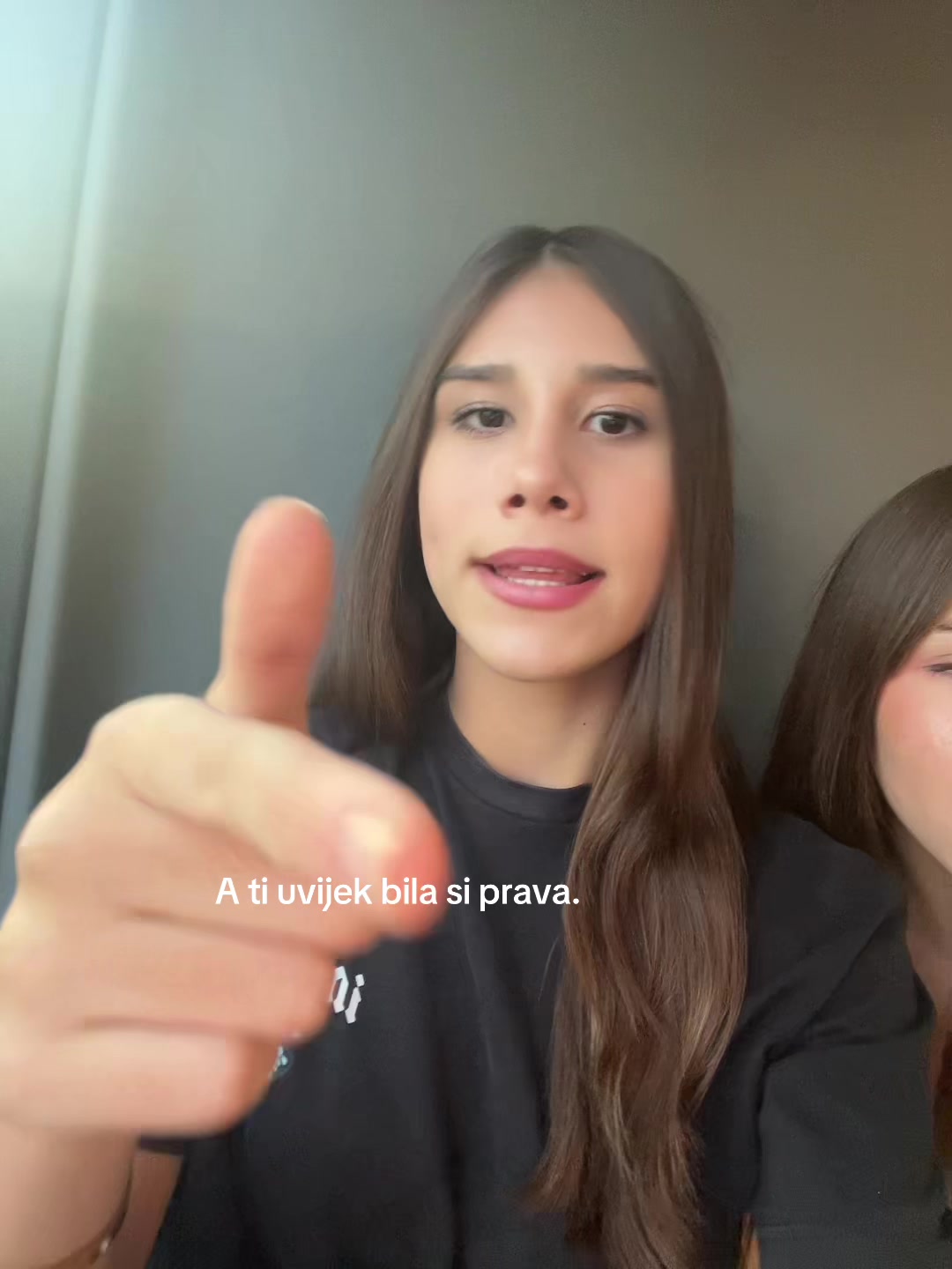 @NIKA🦈