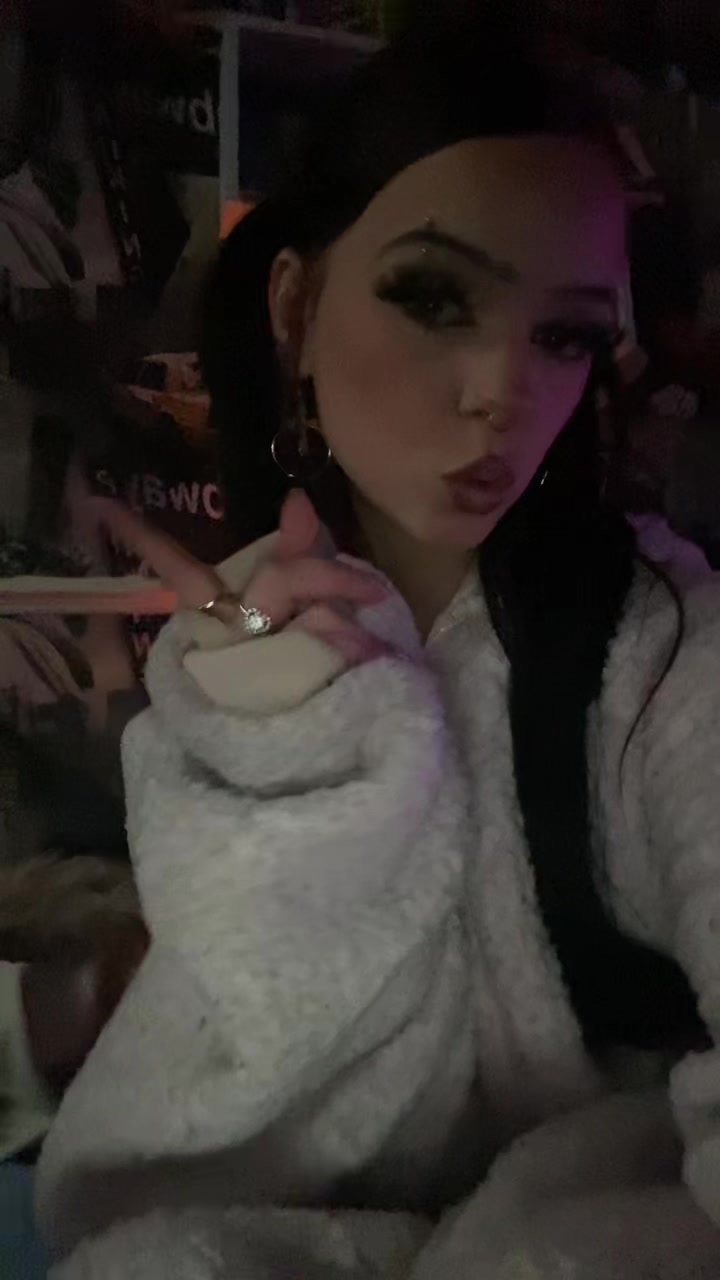 @𝒮𝒶𝓃𝒹𝓇𝒶౨ৎ