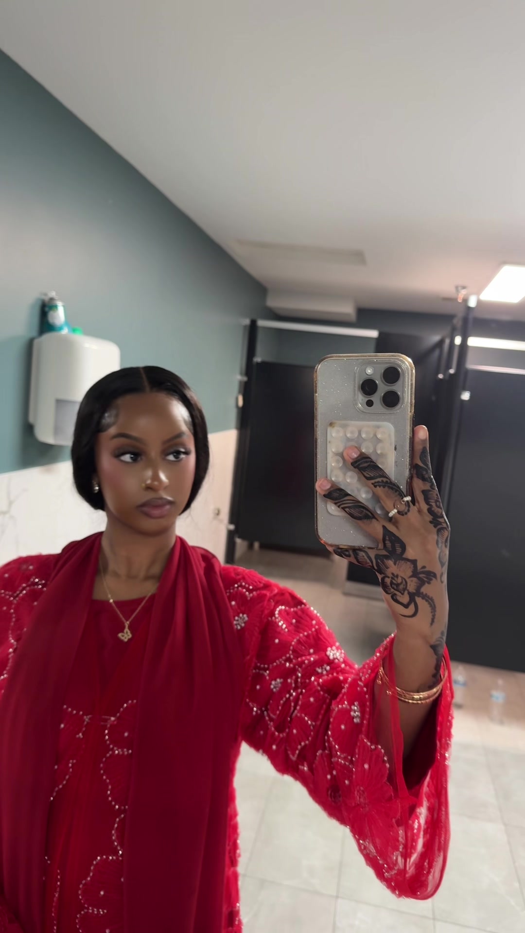 @liyahli