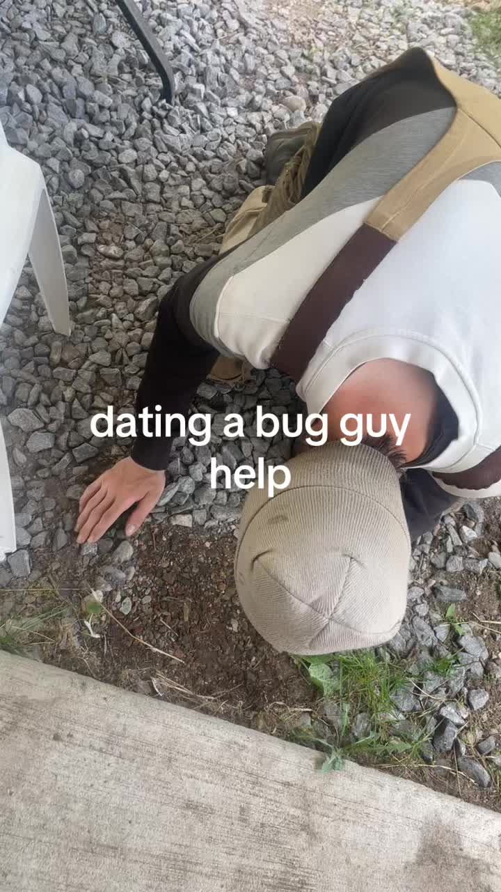 @la