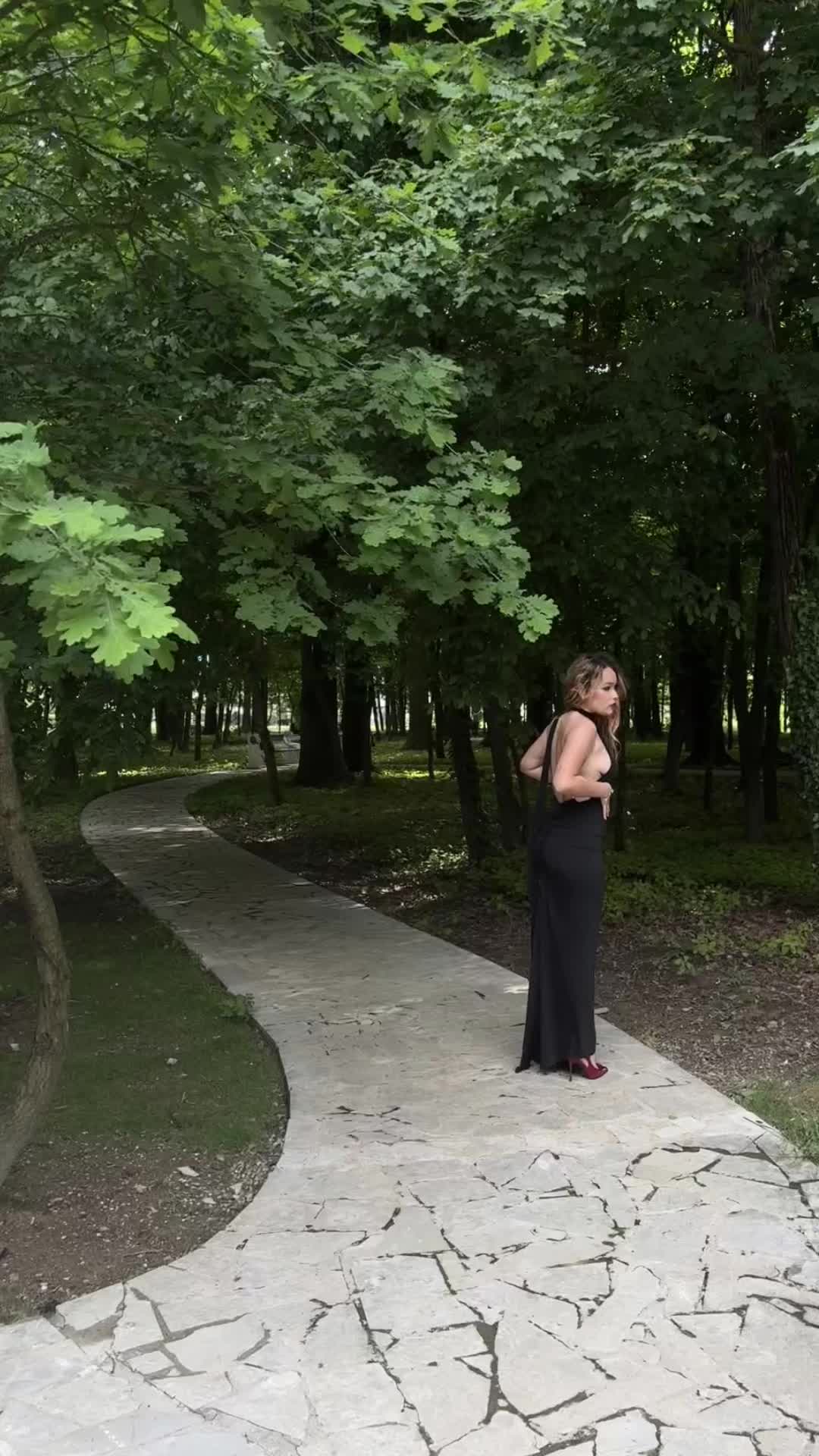 @n🌛