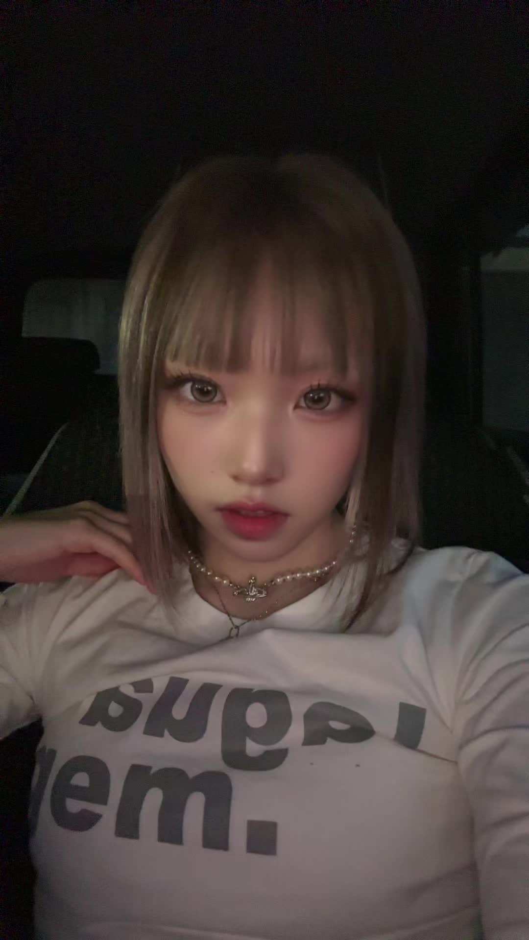 @𝐣