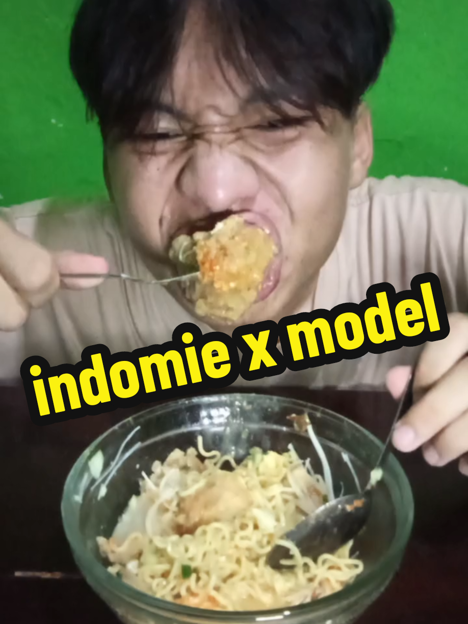 @eat hmzah🍗🍔🌭🥪