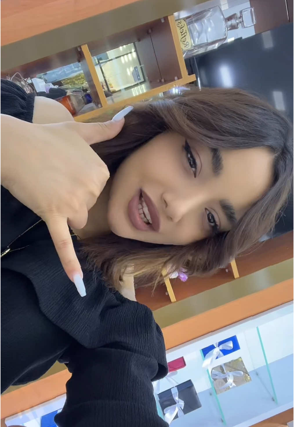 @𝐔𝐥𝐲𝐚🤍