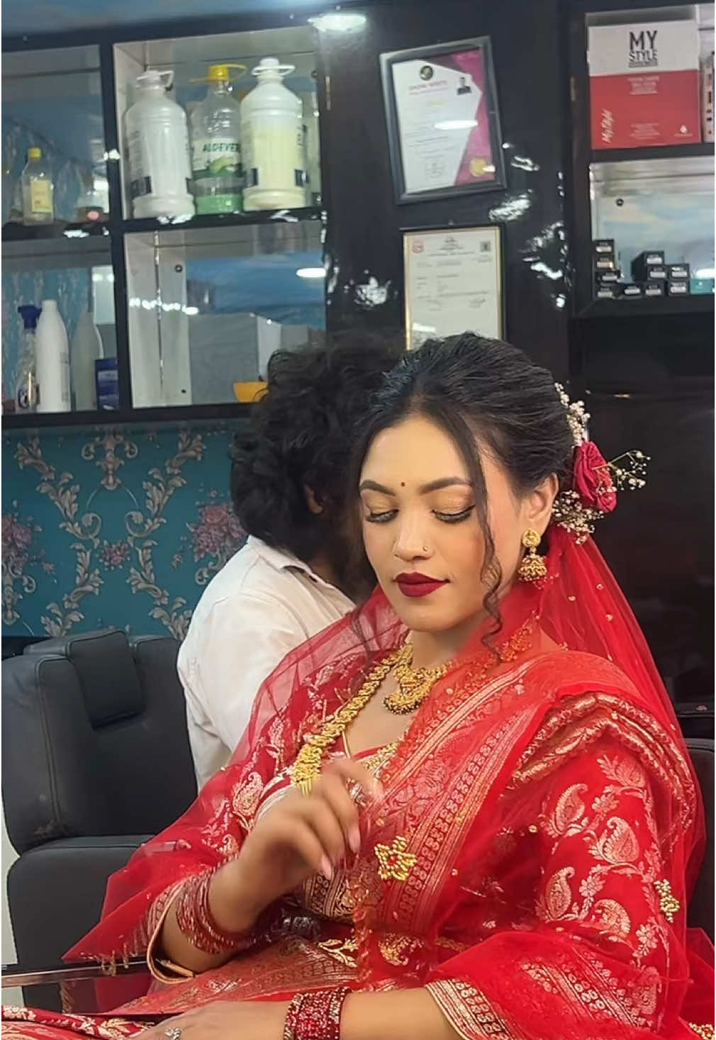@swanika5