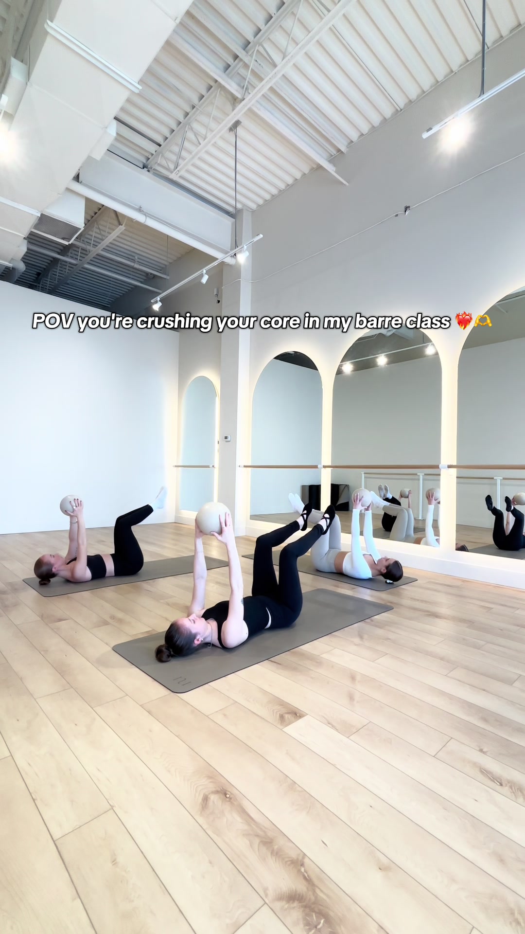 @Monica | Barre