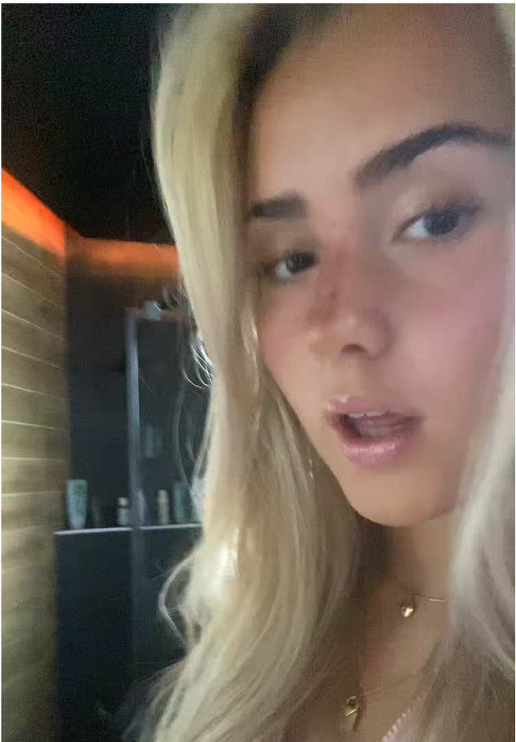 @Miikkaeela🍒🥂