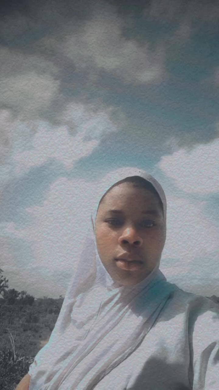 @yes✨ you can call me 💁 AGBEKE