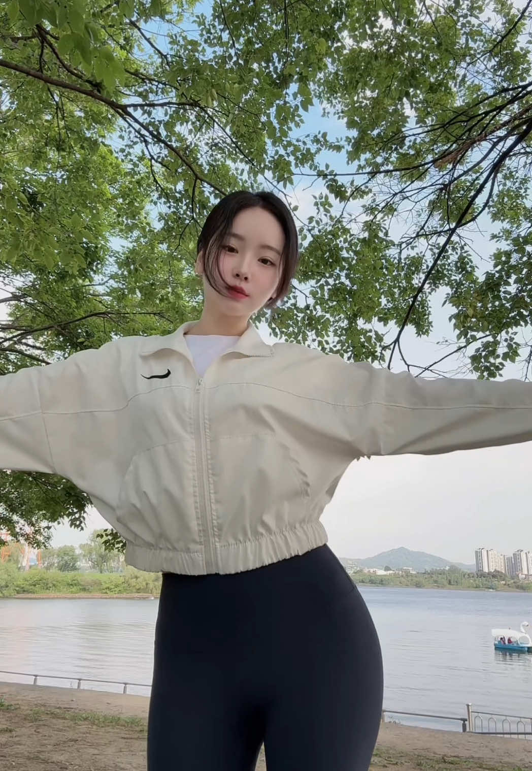 @๐จ๐์ธ๋ผใปใฉ๐ฉ๐ซ