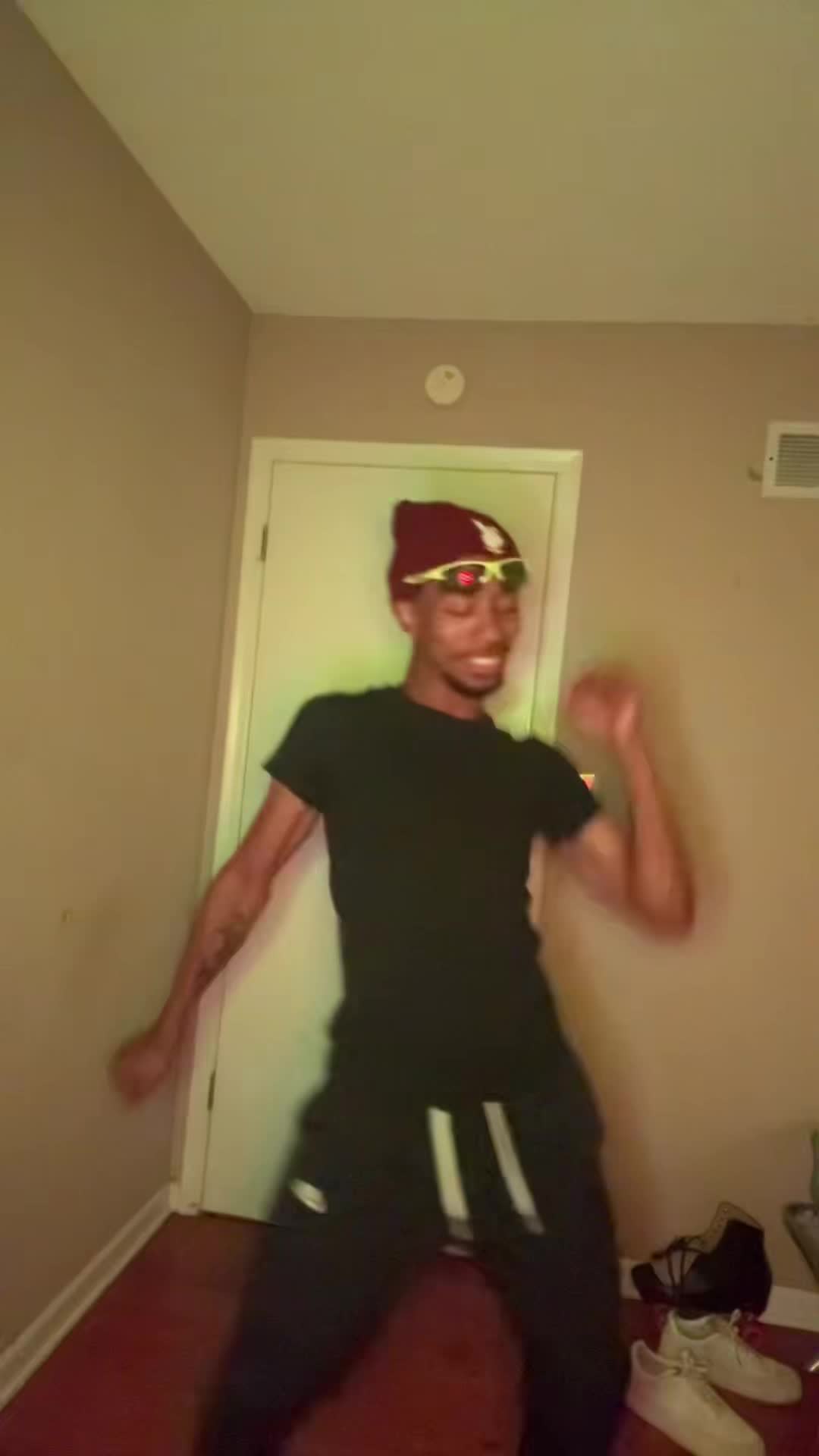 @ayopi3rr3