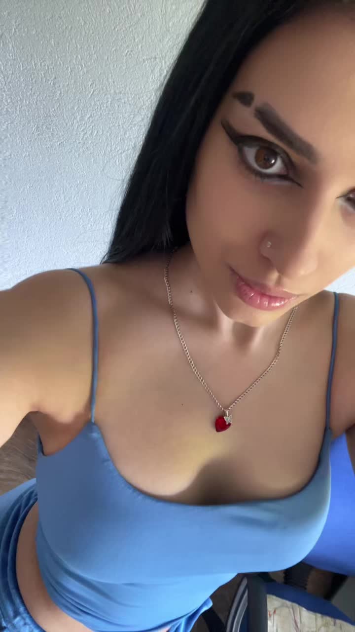 @Victorious__00