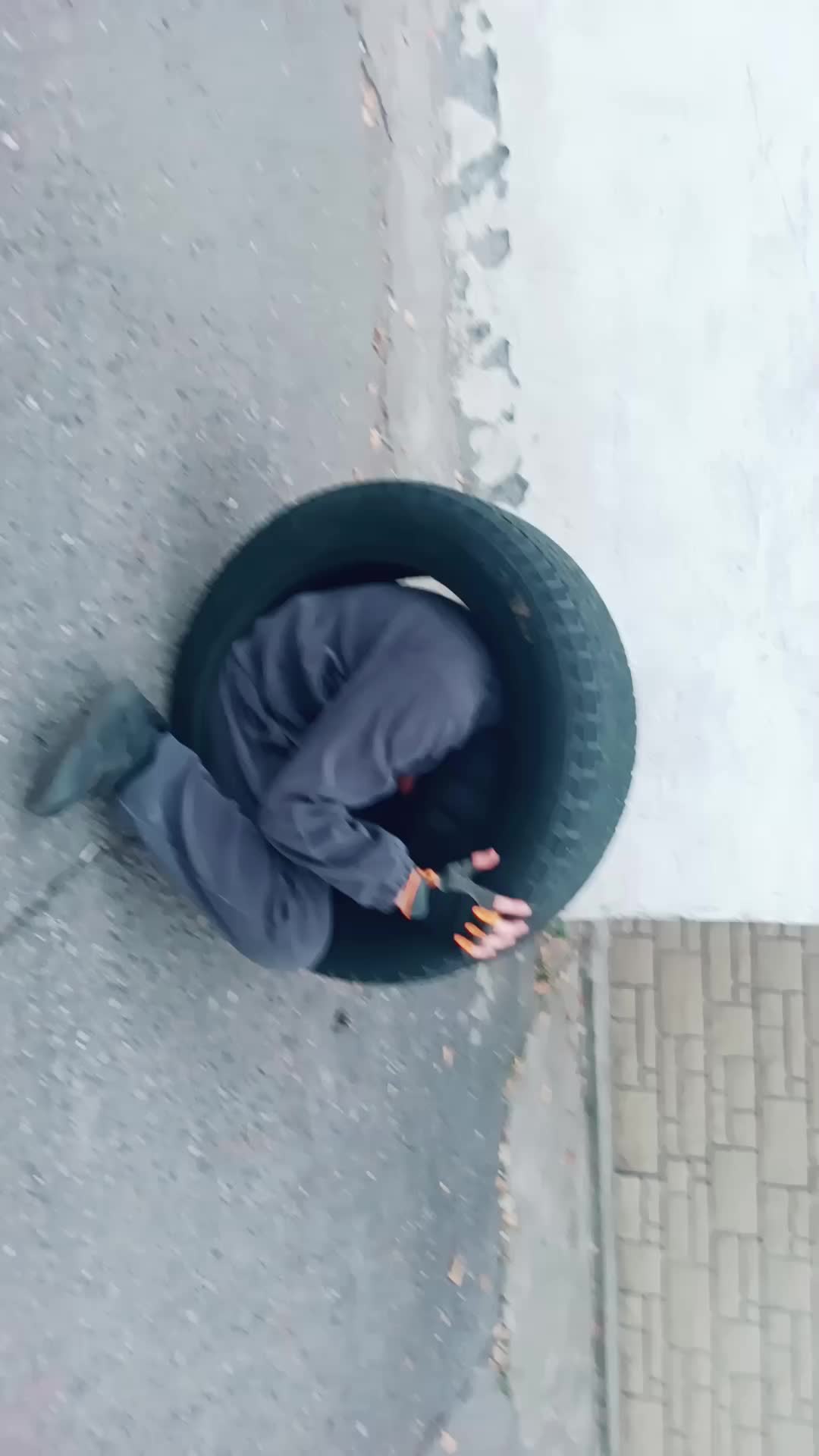 @даже камню не