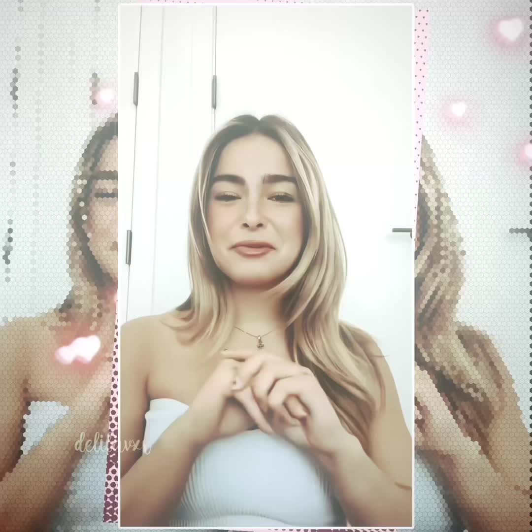 @𝓓𝓮𝓵𝓲𝓵𝓪