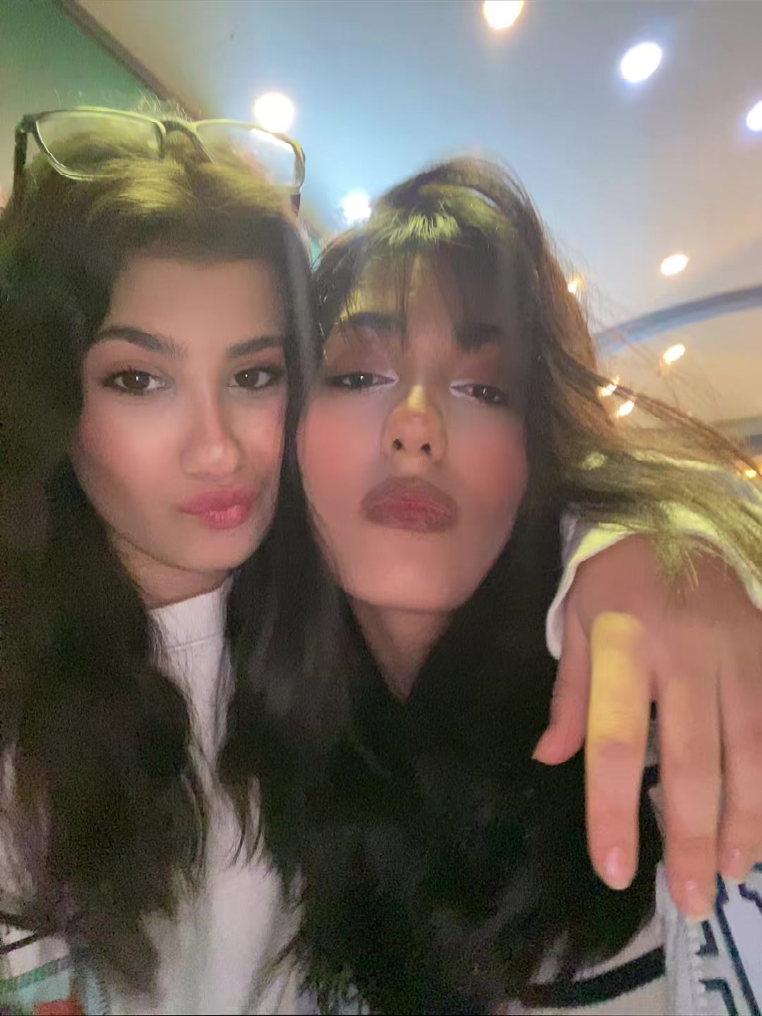 @shakiba