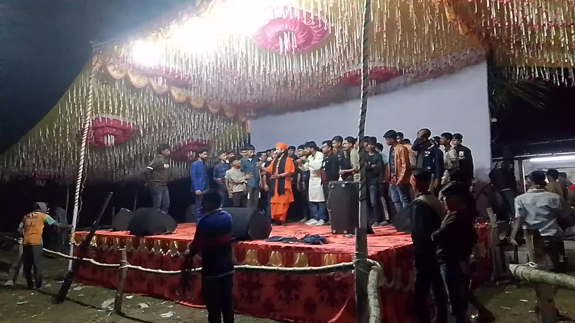 @গরিবের ছেলে  আমি
