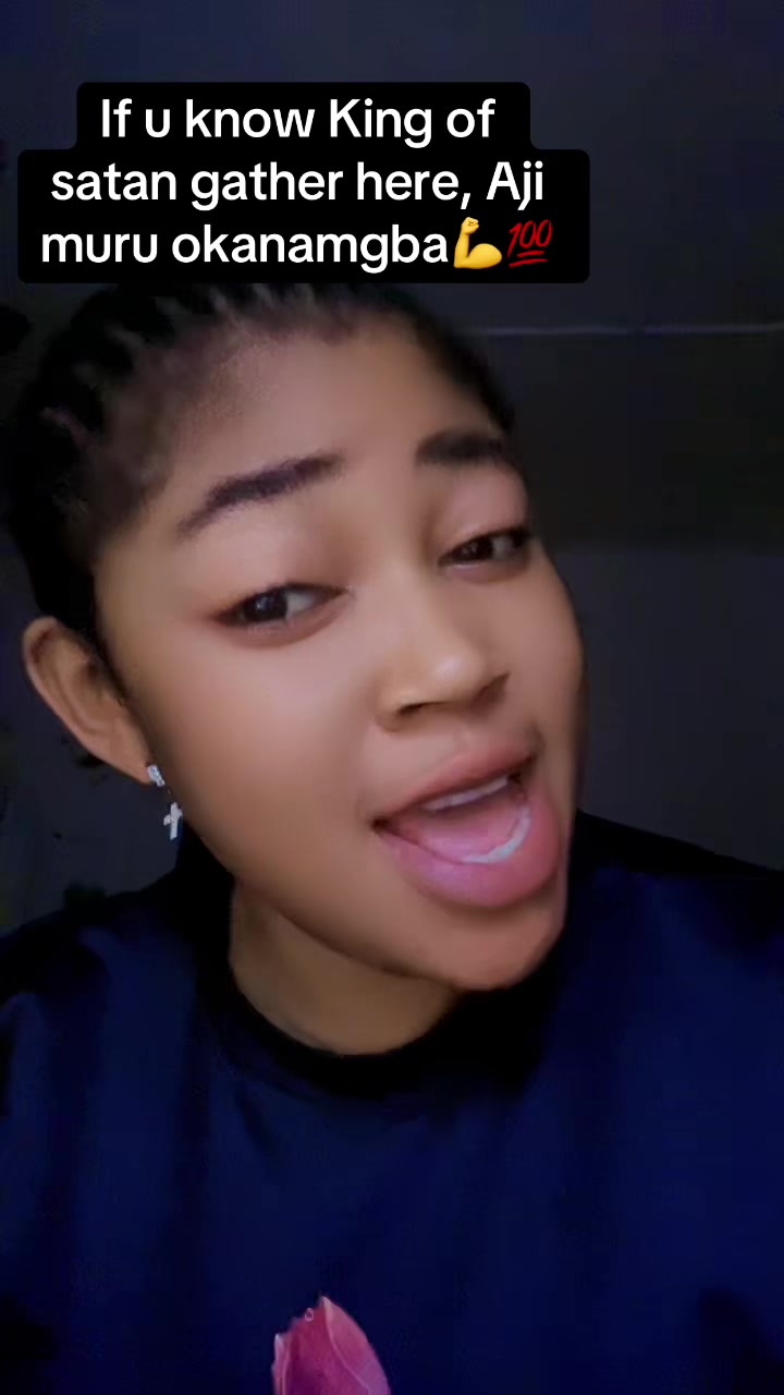 @QUEEN 😘LOVE 😊