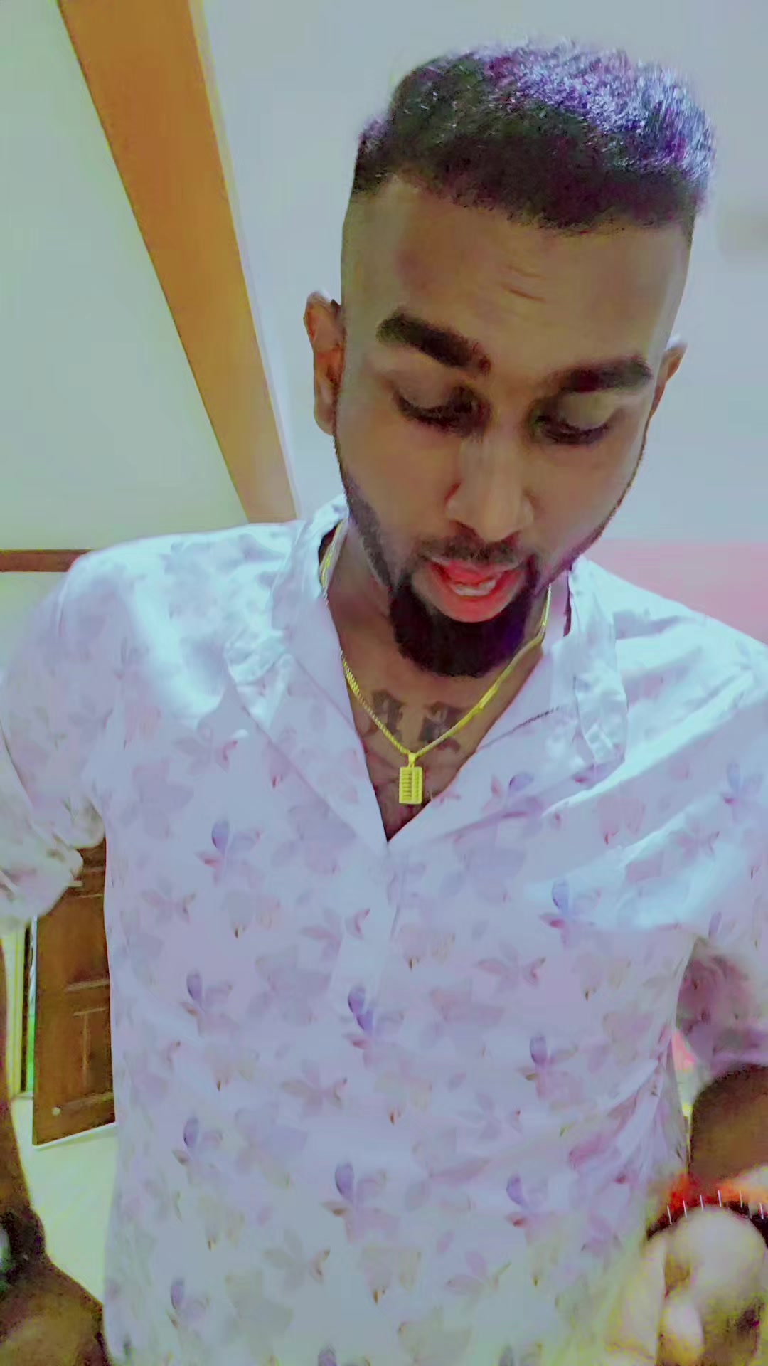 @kesav_