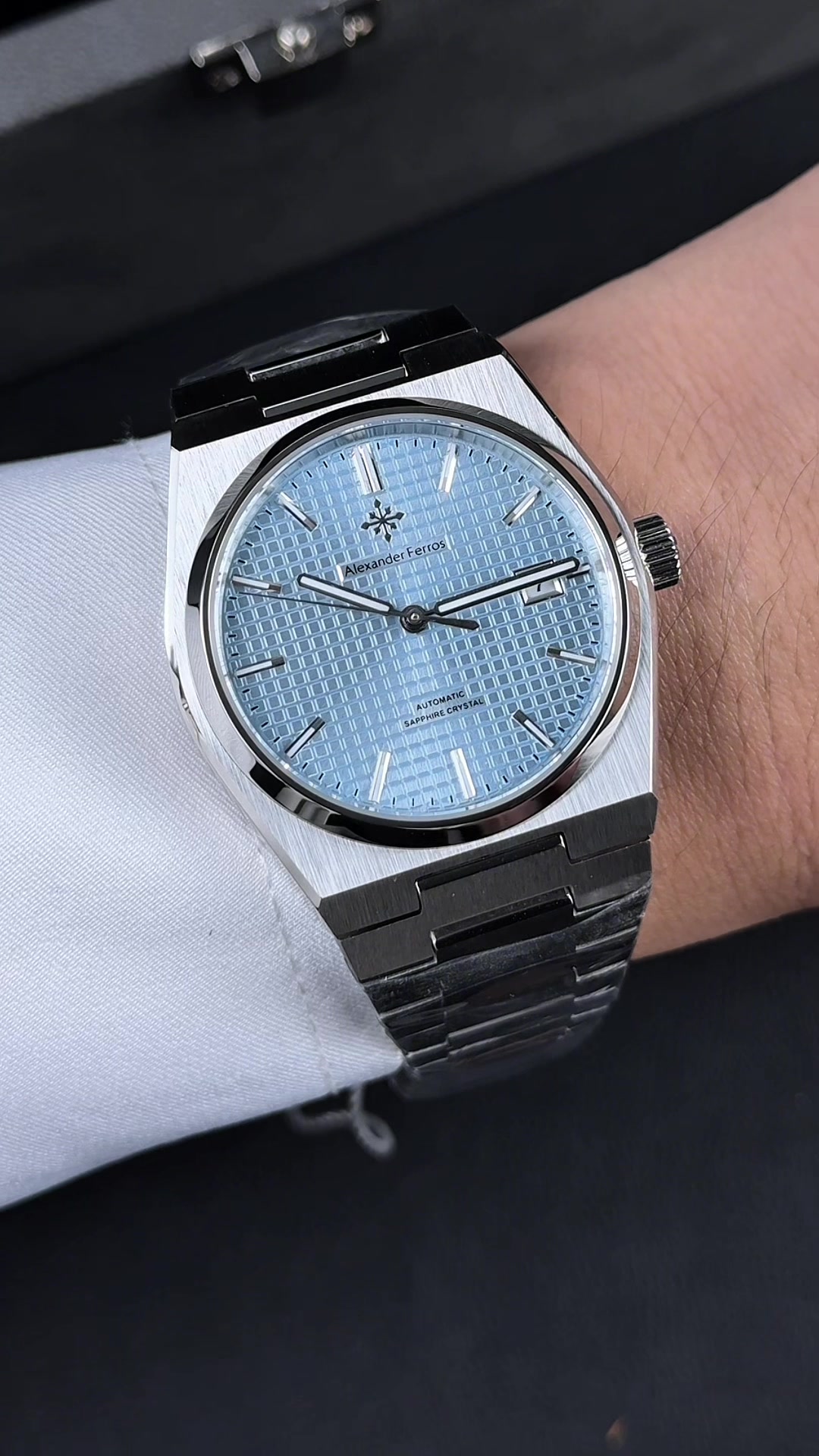 @Hoang Duy Watch