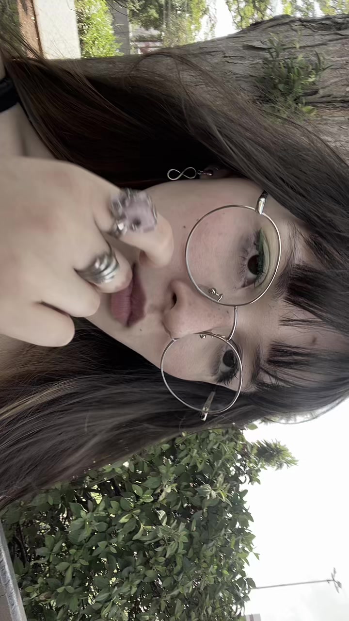 @V𝔬𝔫𝔡𝔢𝔯𝔤𝔢𝔦𝔰𝔱