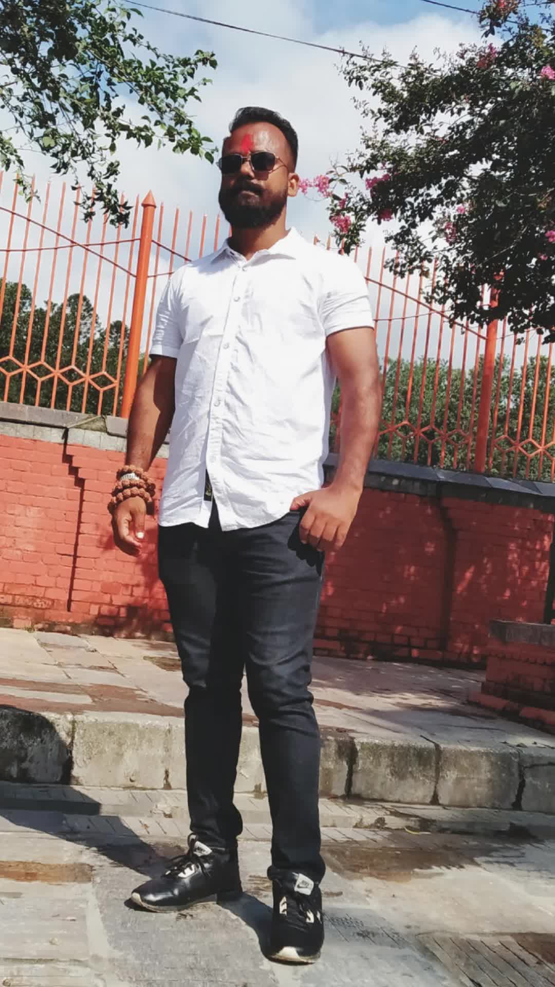 @अशोक ठाकुर
