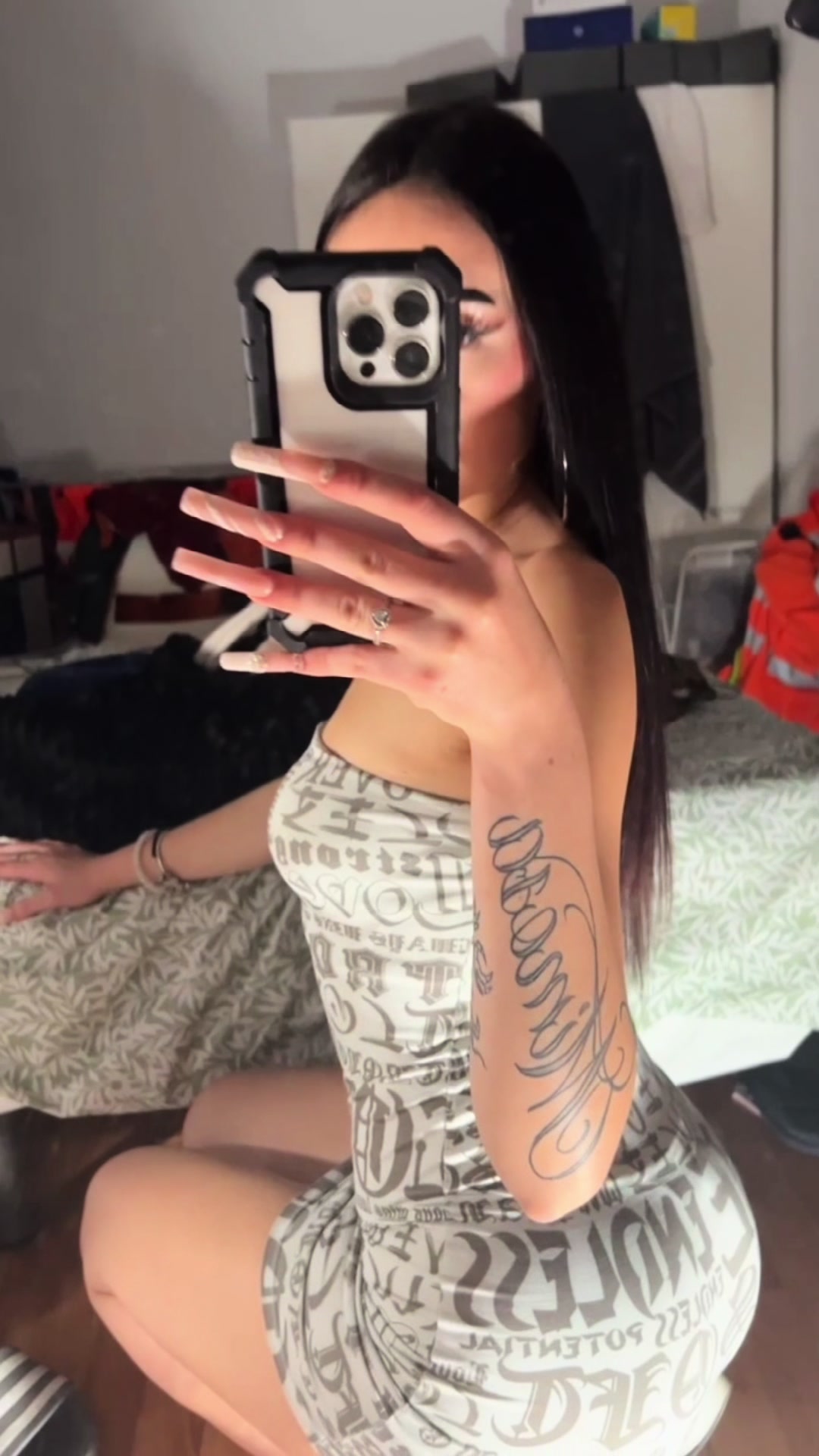 @candelasartorius02