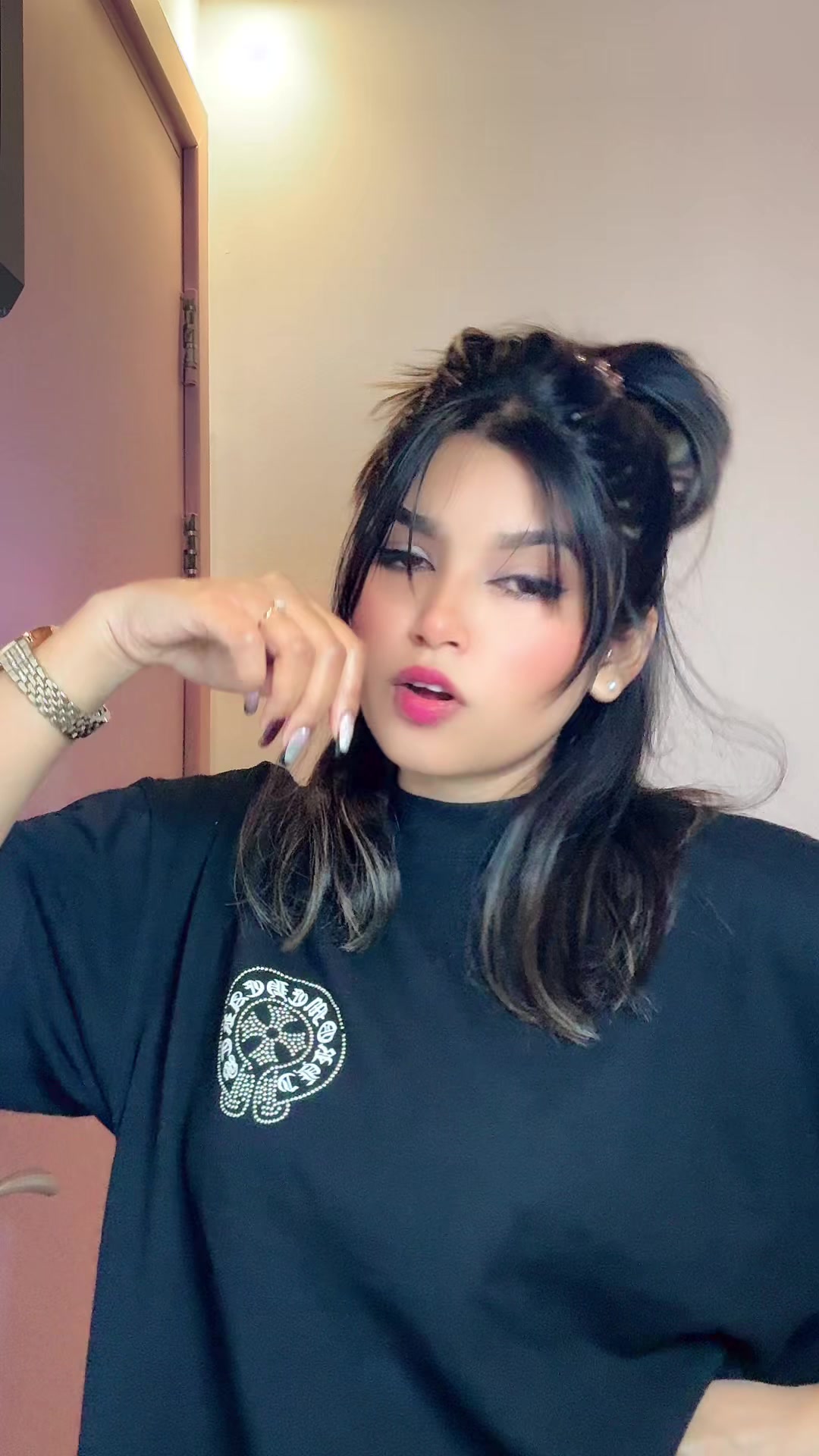 @Aliza rasaily 😍😍🇳🇵to 🇦🇪